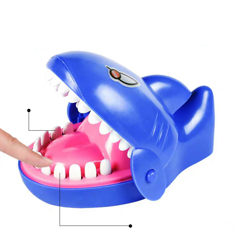 اسباب بازی مدل کوسه دندانی