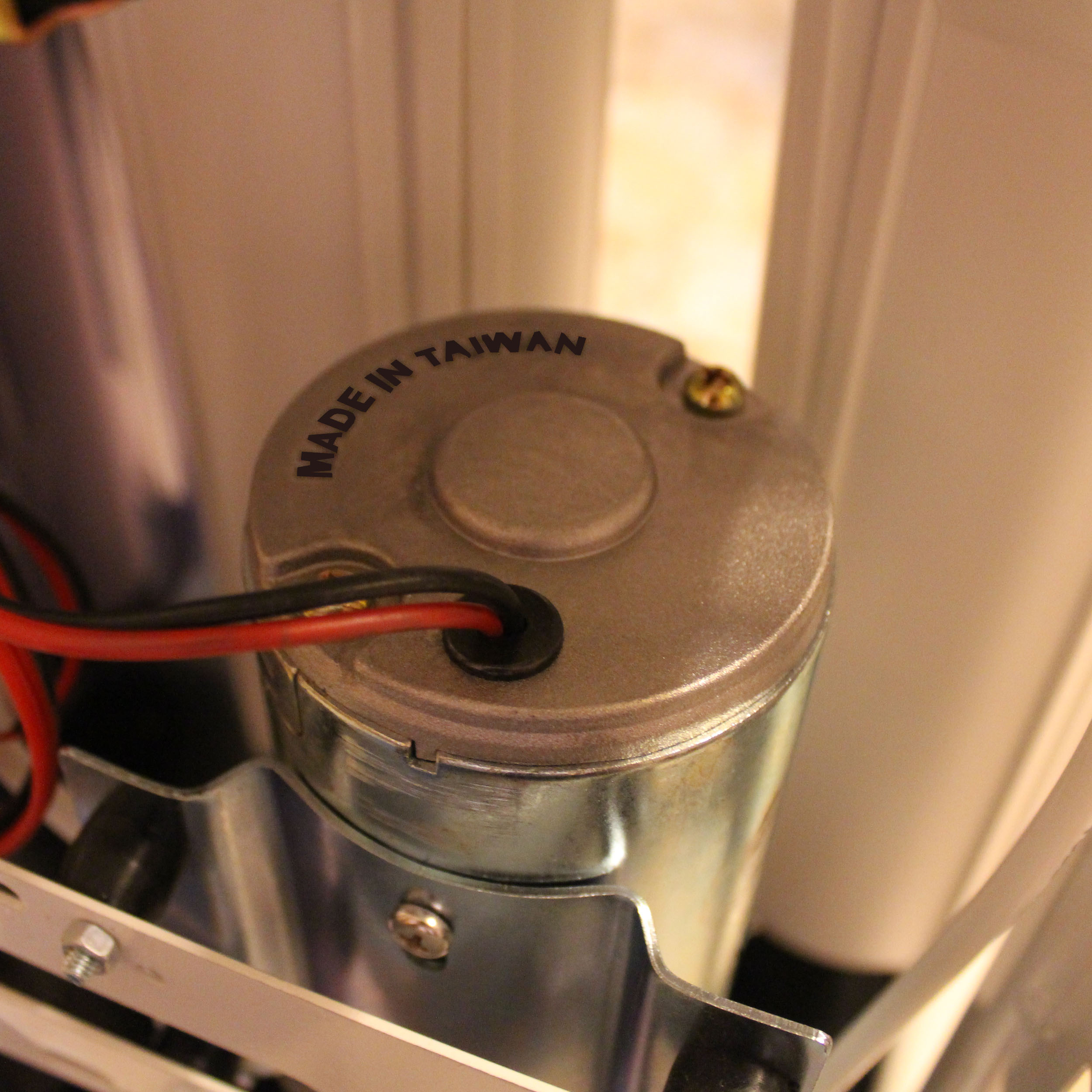 دستگاه تصفیه کننده آب کامتک مدل ECO-8S