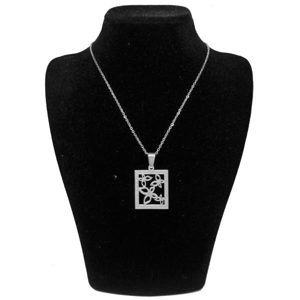 گردنبند طلا 18 عیار زنانه طرح گل کد UN0056