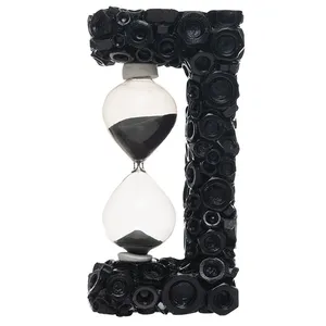 ساعت شنی طرح مهره کد m 578