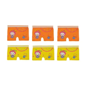 شورت دخترانه مدل توت فرنگی مجموعه 6 عددی