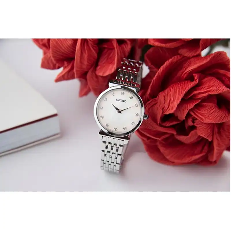 ساعت مچی عقربه ای زنانه سیکو کد SFQ803P1