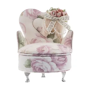 جعبه جواهرات طرح مبل یکنفره مدل MGH