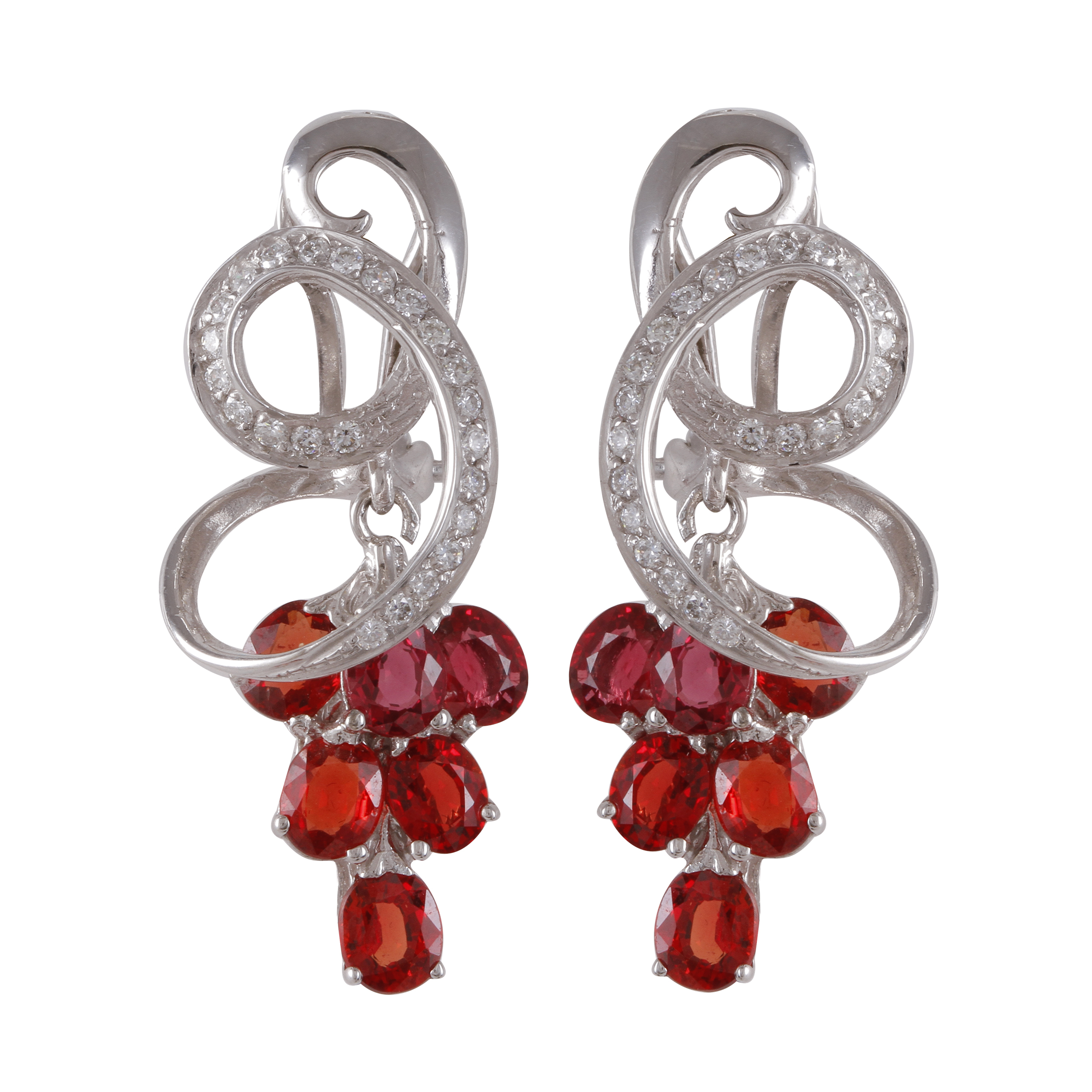 گوشواره طلا 18 عیار زنانه جواهری گاندی مدل A799