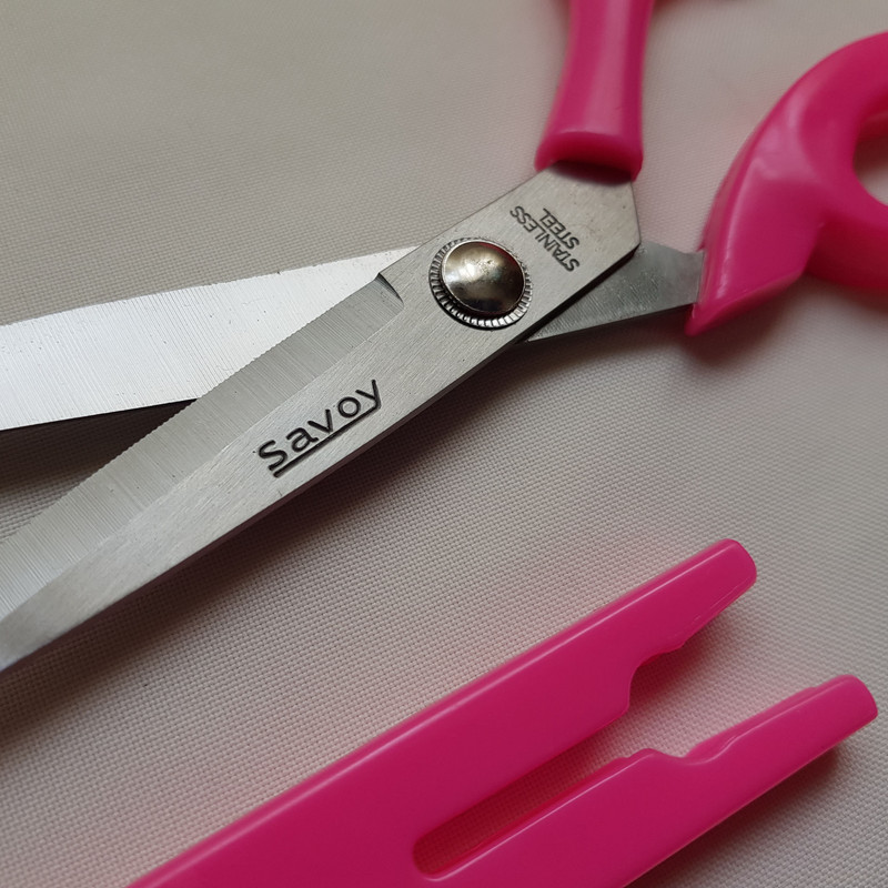 قیچی ساووی مدل FM18 قیچی ساووی مدل FM18