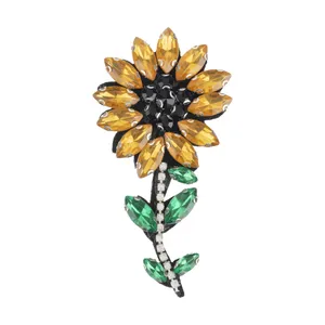گل سینه زنانه گالری شمرون مدل آفتابگردان کد BRC126G0