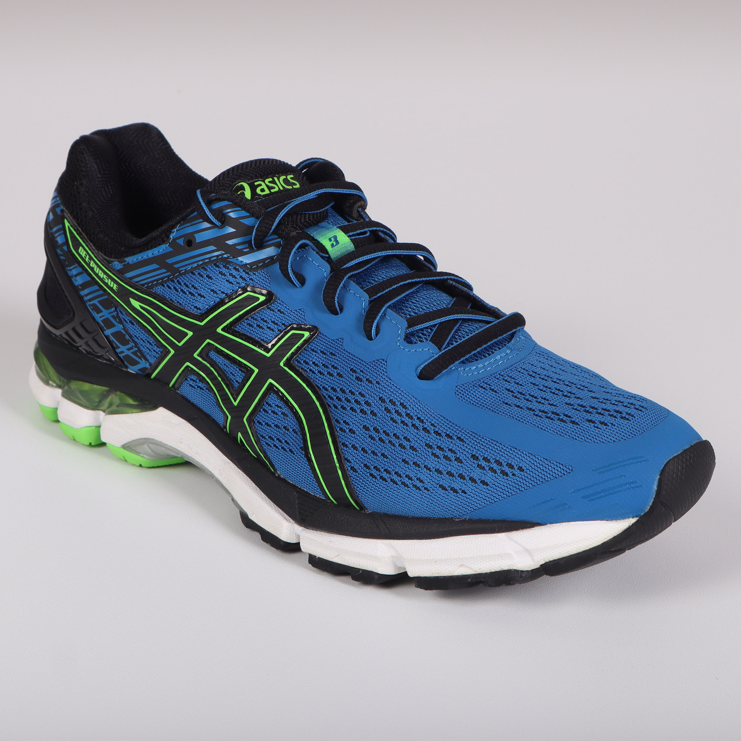 Asics t6c0n deals