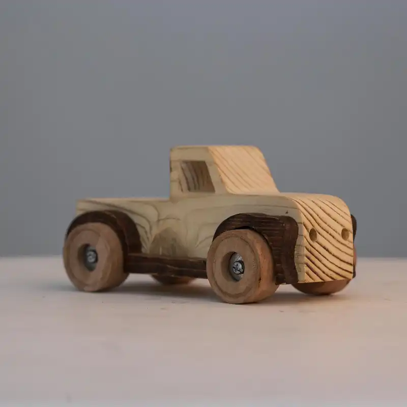 اسباب بازی چوبی مدل ماشین کد 04