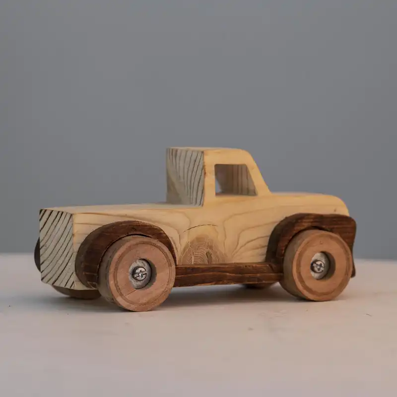 اسباب بازی چوبی مدل ماشین کد 04