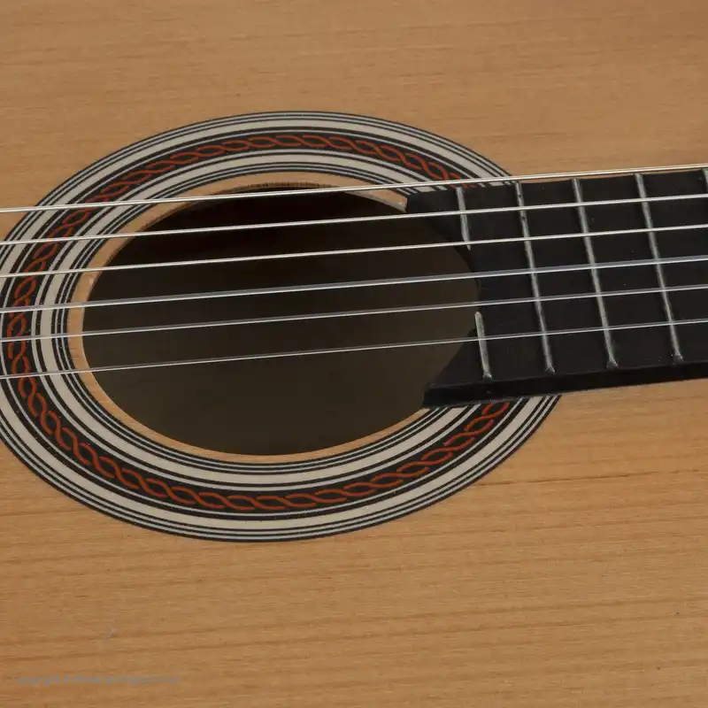 گیتار کلاسیک مدل رومبا