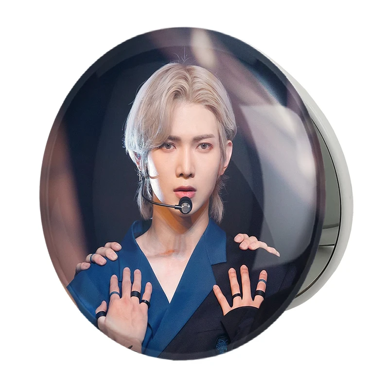 آینه جیبی خندالو طرح یوسانگ گروه ایتیز ATEEZ مدل تاشو کد 21232 