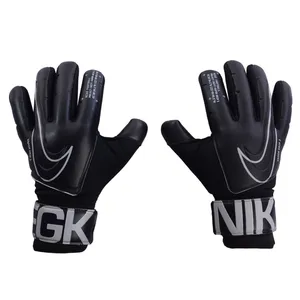 دستکش دروازه بانی مدل Vapor Grip 3