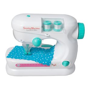 نقد و بررسی اسباب بازی چرخ خیاطی  آوا مدل AMT-4030 توسط خریداران