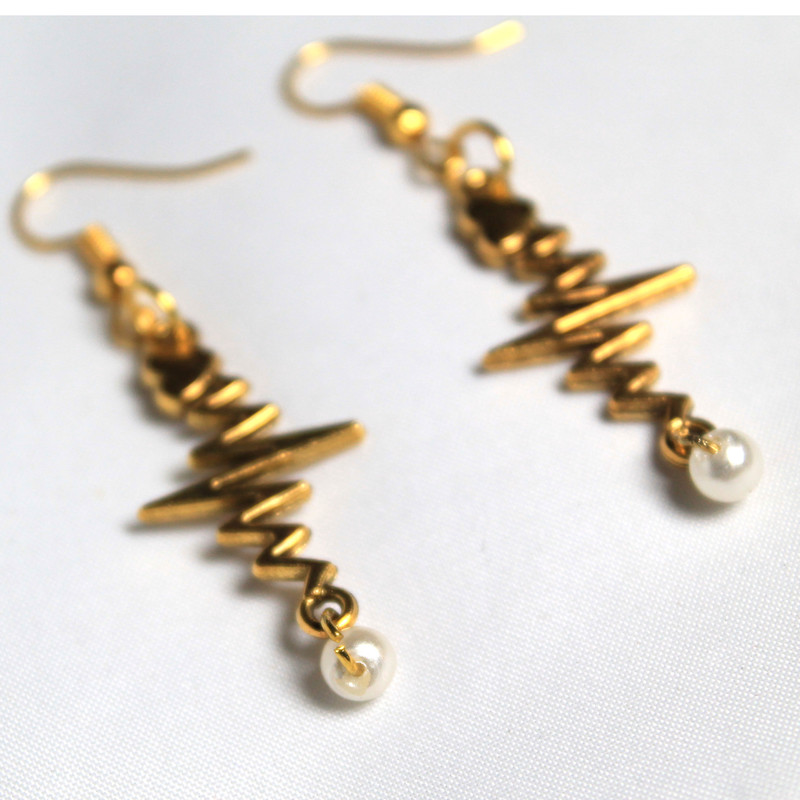 گوشواره زنانه طرح عشق کد u1