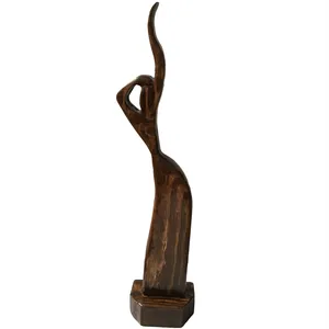 مجسمه چوبی طرح عروس کد 022