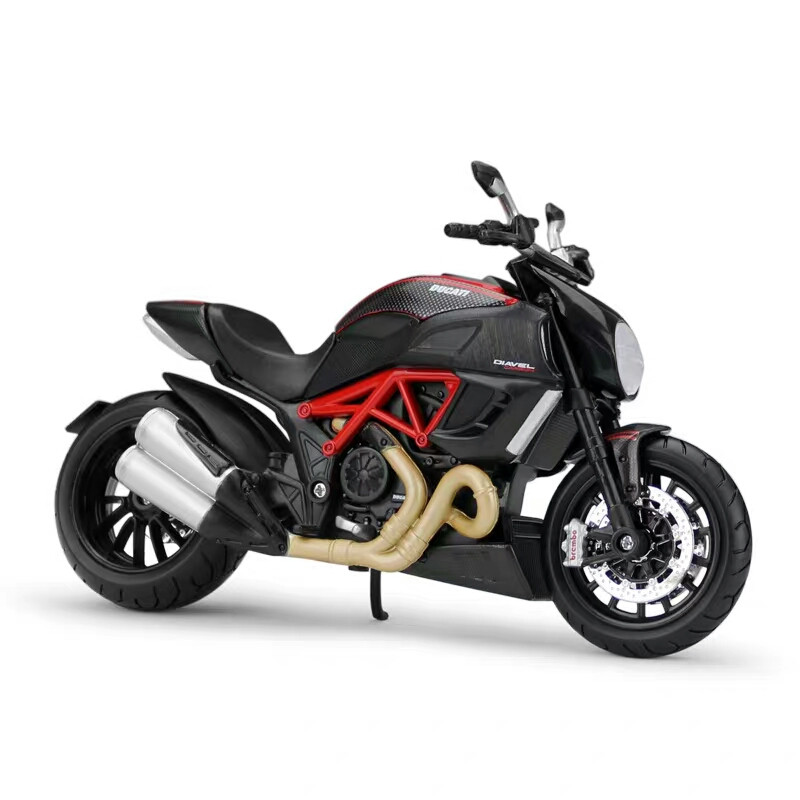 موتور بازی مدل دوکاتی m12