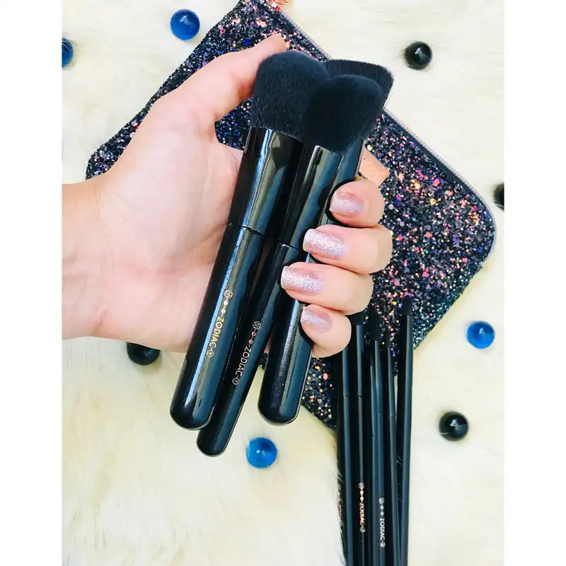 ست برس آرایشی بی اچ کازماتیکس مدل Zodiac مجموعه 9 عددی