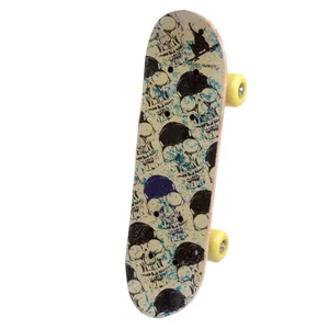 اسکیت بورد مدل Skulls