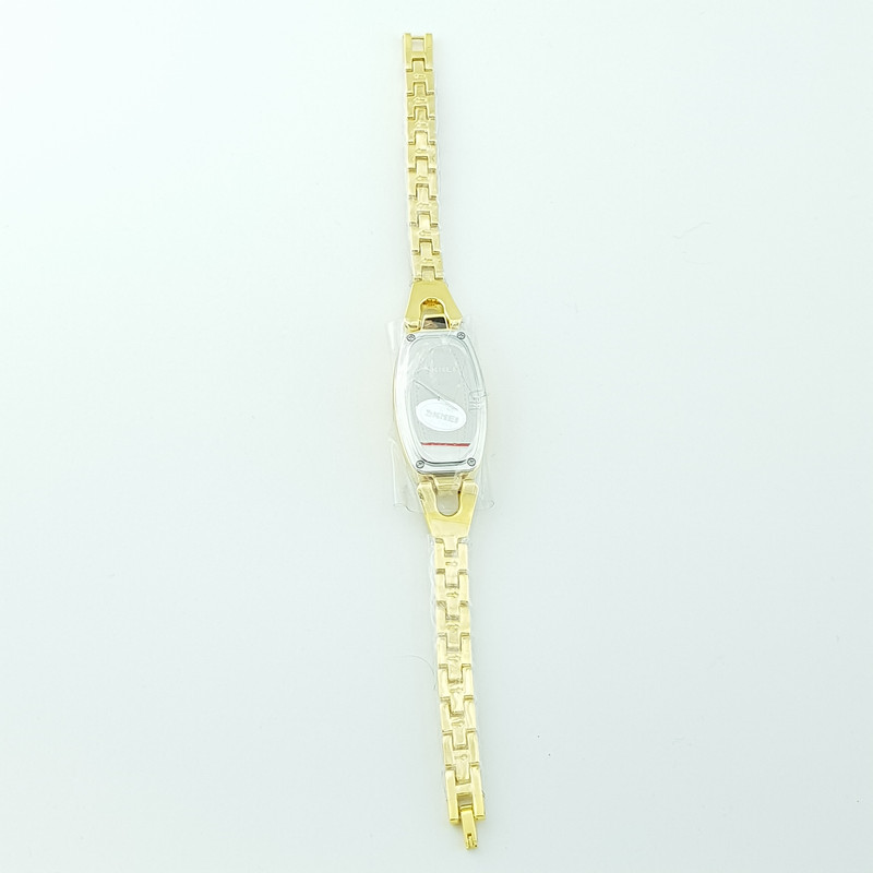 ساعت مچی دیجیتال زنانه اسکمی مدل 1588 کد 02