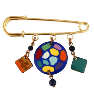 سنجاق سینه زنانه آراسته مدل GZ99050