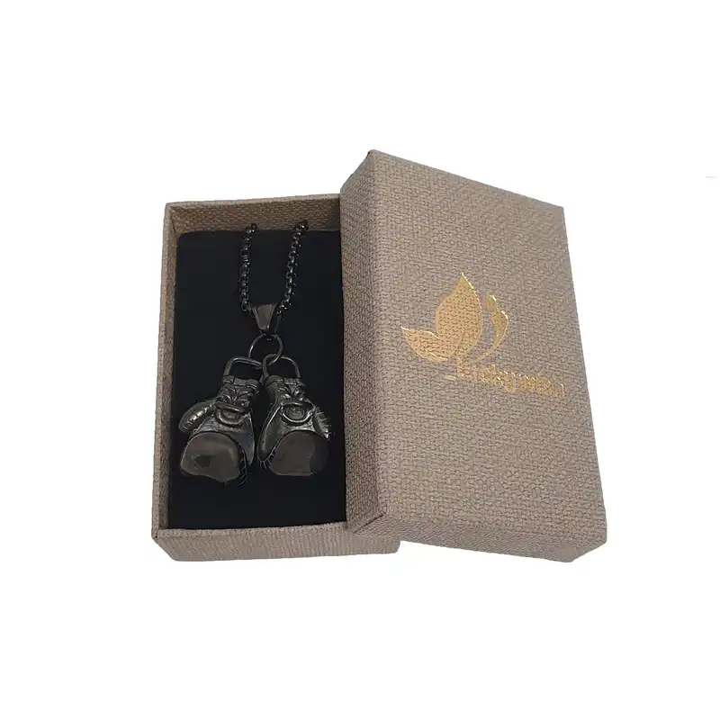 گردنبند لاکی ویش طرح دستکش بوکس کد 2B-01