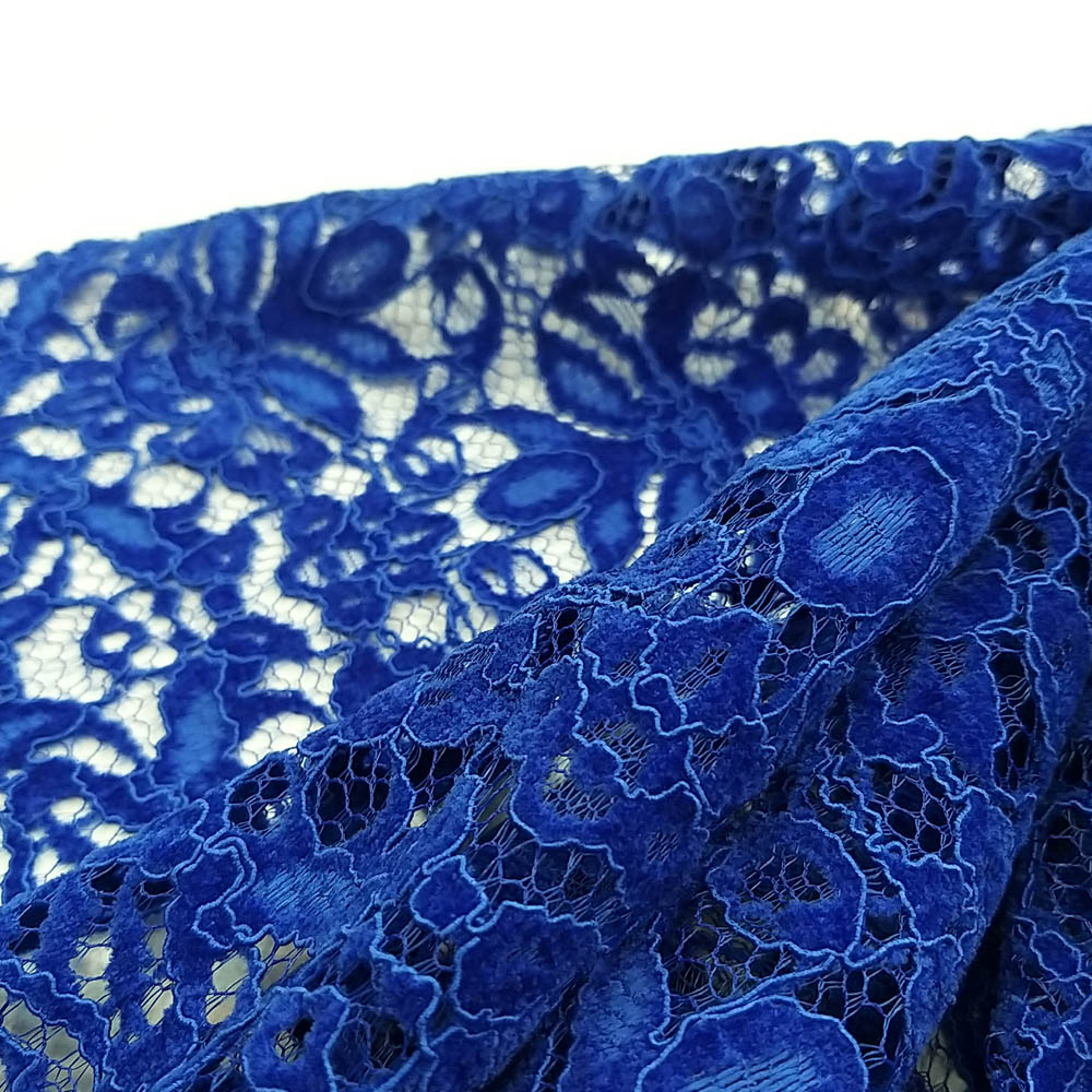 پارچه لباس طرح گل مدل مخمل