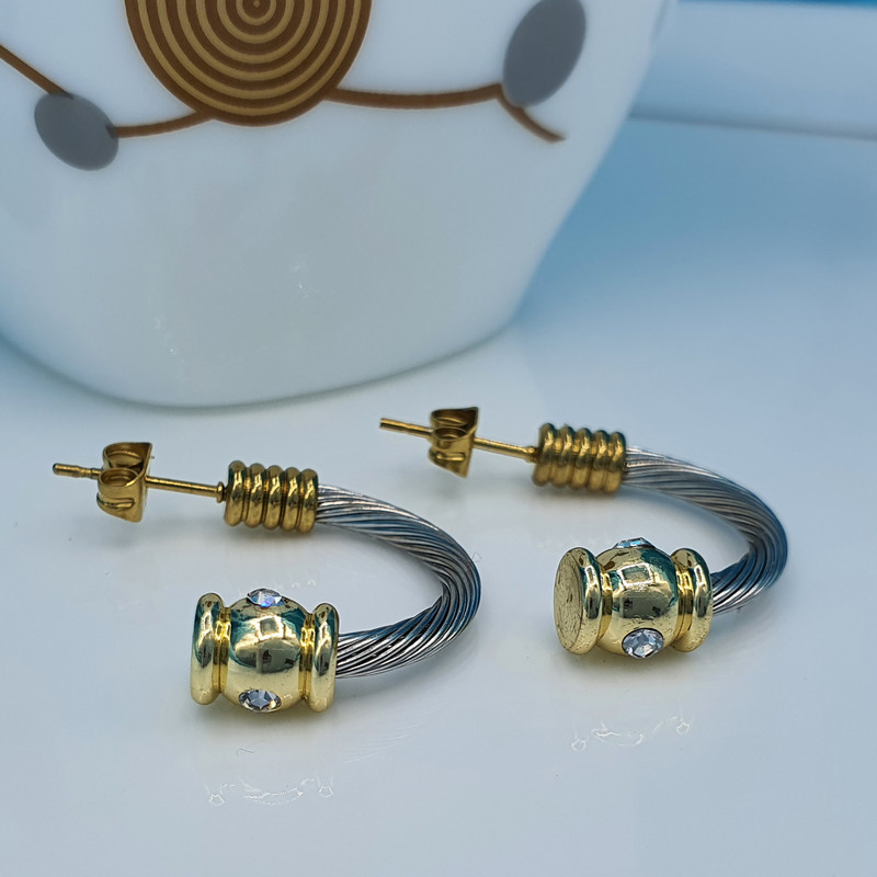 گوشواره زنانه کد GO1524 گوشواره زنانه کد GO1524