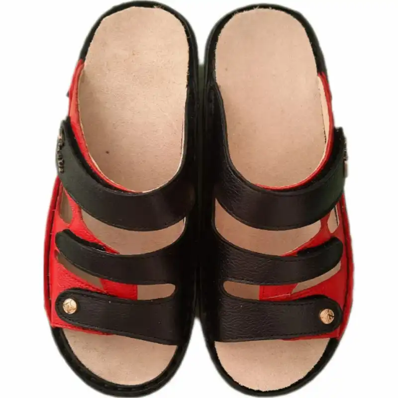 دمپایی زنانه مدل چرمی کف جیر