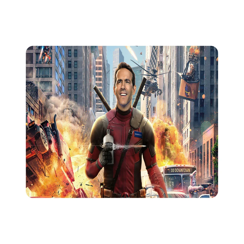 ماوس پد اطلس آبی طرح  طرح بازیگر رایان رینولدز و جودی کومر در مرد آزاد  مدل T6228