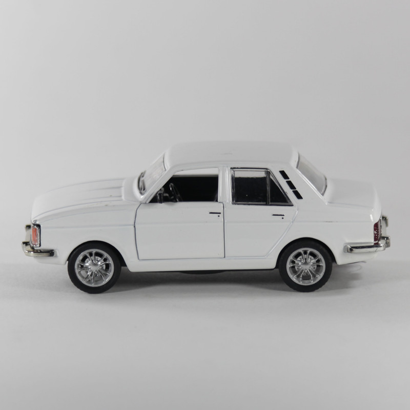 ماشین بازی طرح پیکان کد 0024