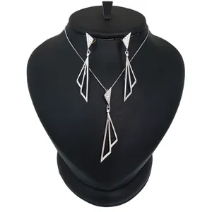  نیم ست نقره زنانه ترمه 1 طرح مثلث کد NS-1034