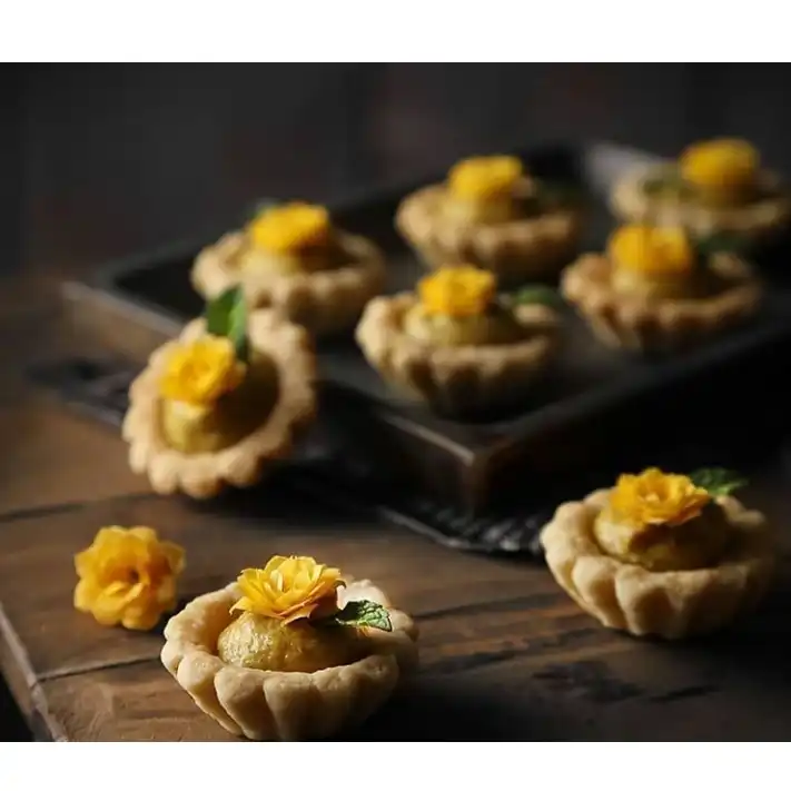 قالب شیرینی به گز مدل yaghoot بسته 12 عددی