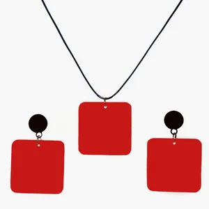 نیم ست زنانه طرح مربع کد N.MB.R.11