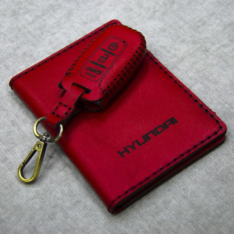 عکس شماره 19 : ست هدیه چرمینه اسپرت طرح هیوندا کد 48027-bthree