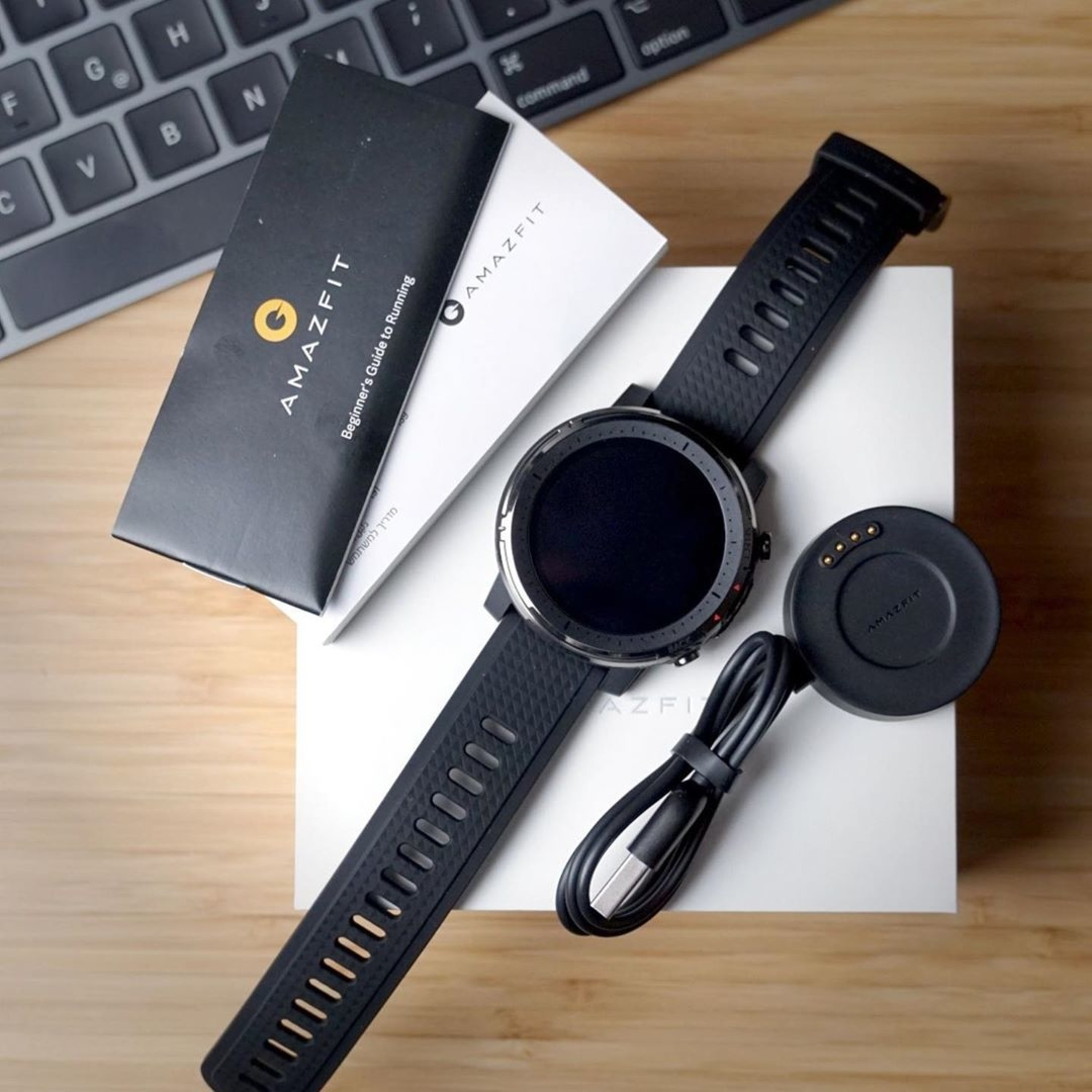 Amazfit stratos 3 discount vs fenix 5