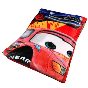 پتو مسافرتی طرح ماشین کد 2204 سایز 170×230 سانتی متر