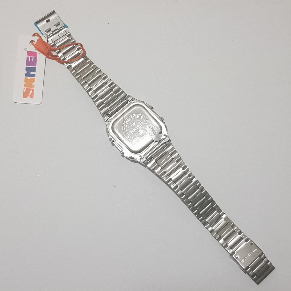 ساعت مچی دیجیتال اسکمی مدل 1381 کد 01 ساعت مچی دیجیتال اسکمی مدل 1381 کد 01