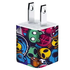  شارژر دیواری مدل A1385 طرح Alien کد B01