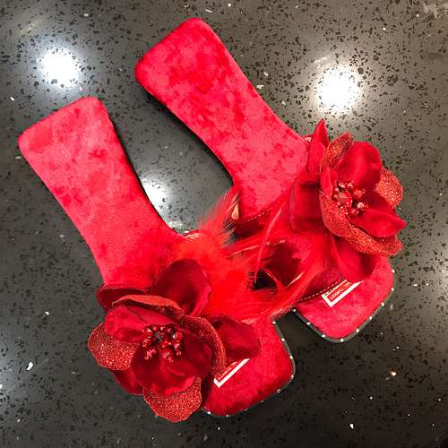 صندل زنانه طرح گل کد ۱۲۴