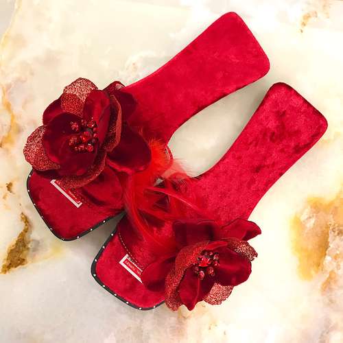 صندل زنانه طرح گل کد ۱۲۴