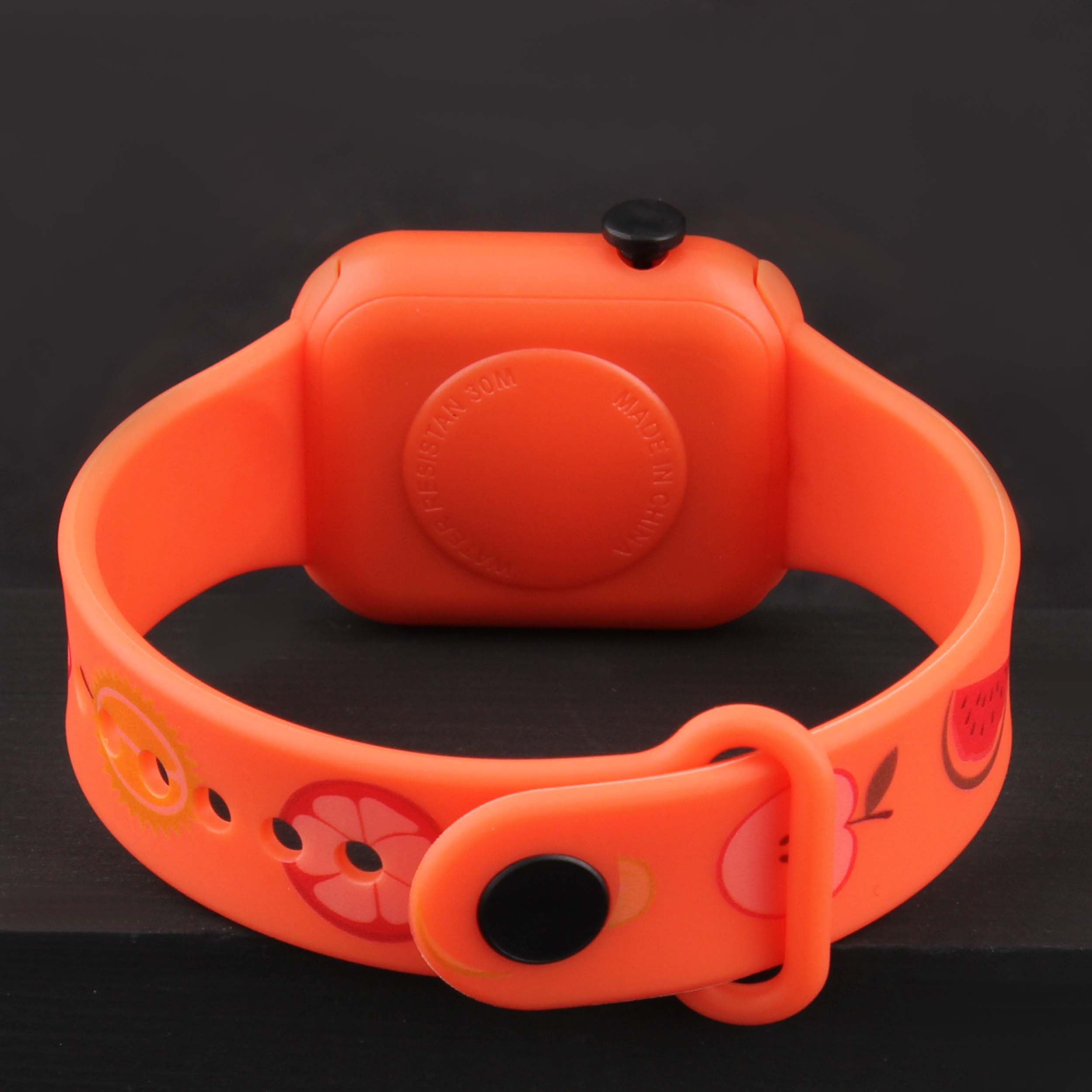 ساعت مچی دیجیتال زنانه مدل فانتزی طرح میوه بند سیلیکونی کد WHW_347 ساعت مچی دیجیتال زنانه مدل فانتزی طرح میوه بند سیلیکونی کد WHW_347