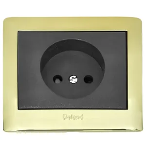 پریز دلند مدل آریا کد 06