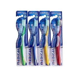 مسواک مدیکال مدل R99 با برس نرم مجموعه 4 عددی