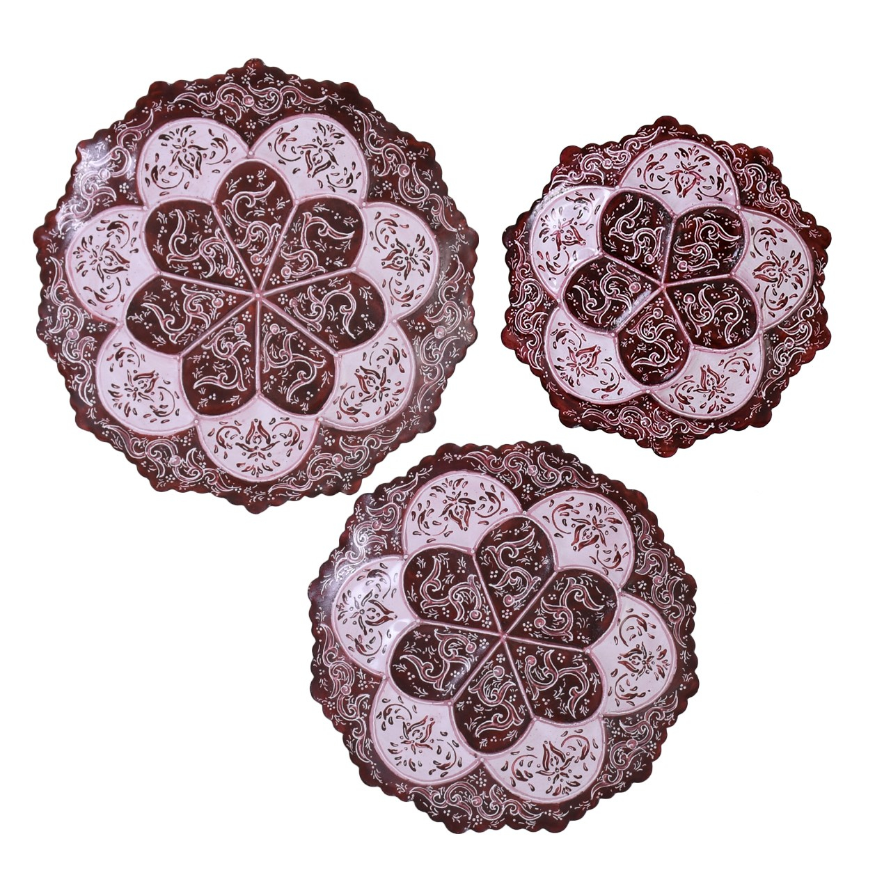 بشقاب مسی میناکاری شده بیگی طرح اسلیمی مدل 1 0- 01 مجموعه 3 عددی