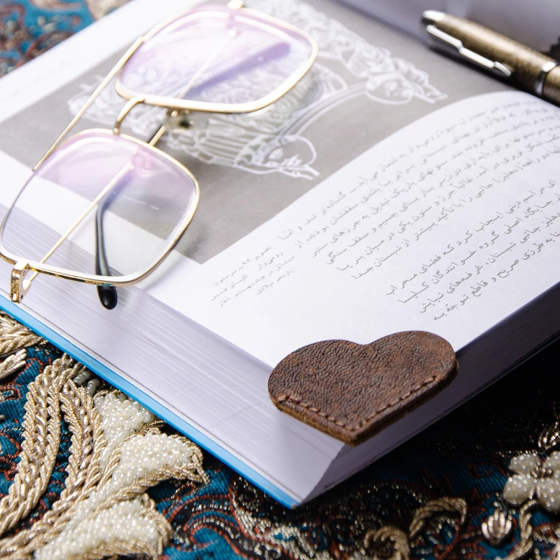 عکس شماره 7 : نشانگر کتاب چرما اسپرت کد 80bm-3 مجموعه 3 عددی