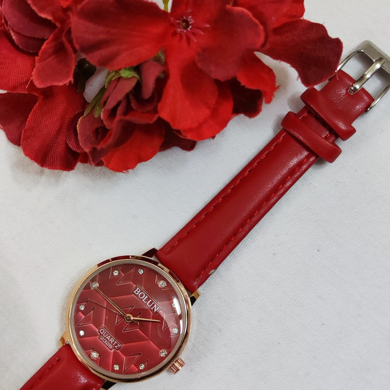 ساعت مچی عقربه ای دخترانه بولون مدل Bl 10 ساعت مچی عقربه ای دخترانه بولون مدل Bl 10