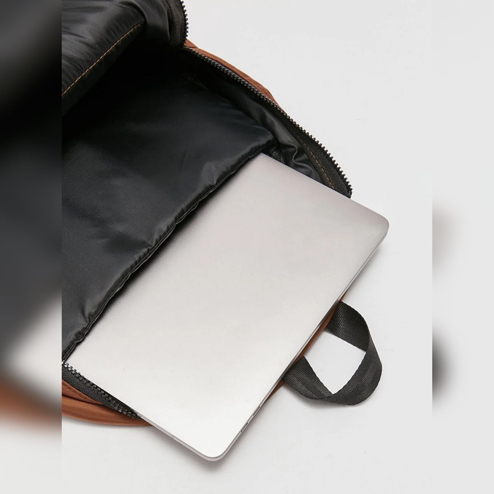 کوله پشتی ال سی وایکیکی مدل kf 242 -  - 7