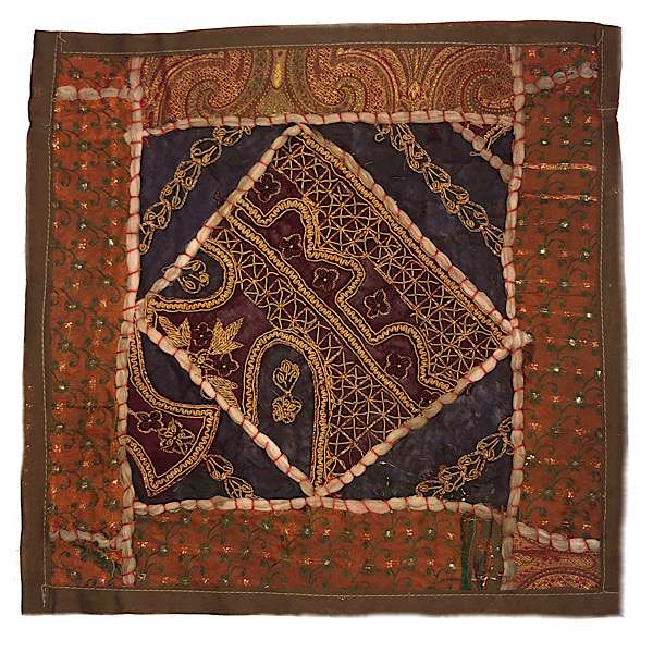 رومیزی مدل هندی سنگ دوزی کد 0014