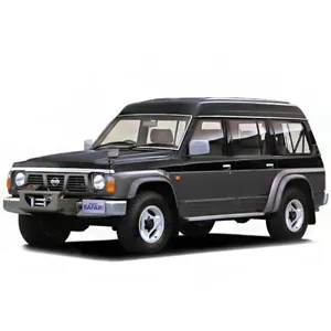 خودرو نیسان Safari دنده ای سال 1992