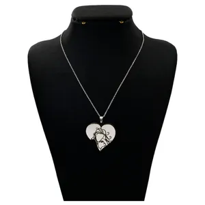 گردنبند نقره زنانه دلی جم طرح مادر فرزند کد D 306